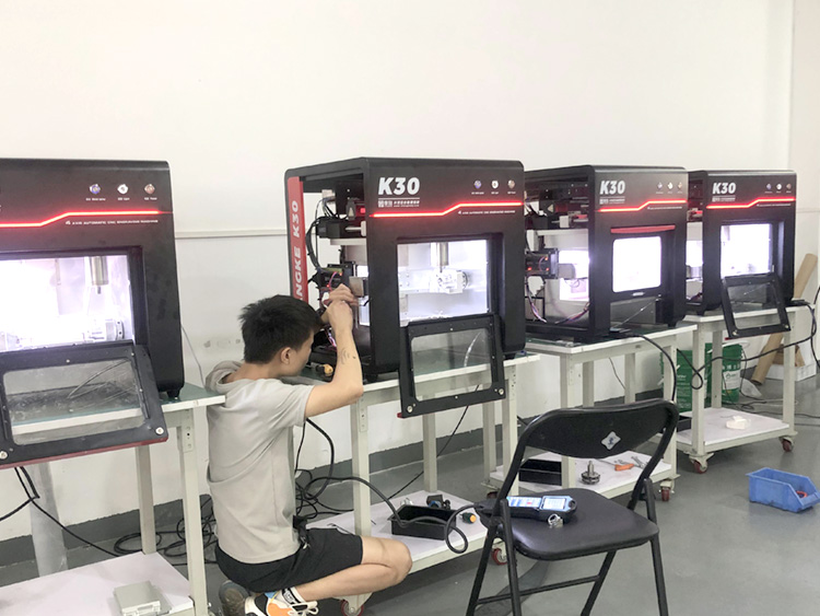 享刻桌面雕刻机